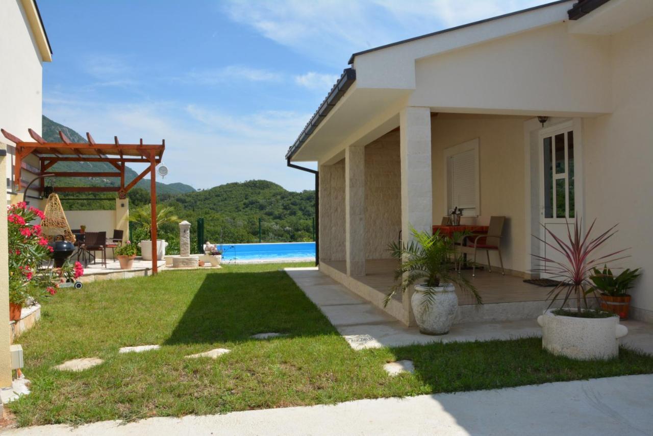 Vila Pelinovo Kotor Buitenkant foto